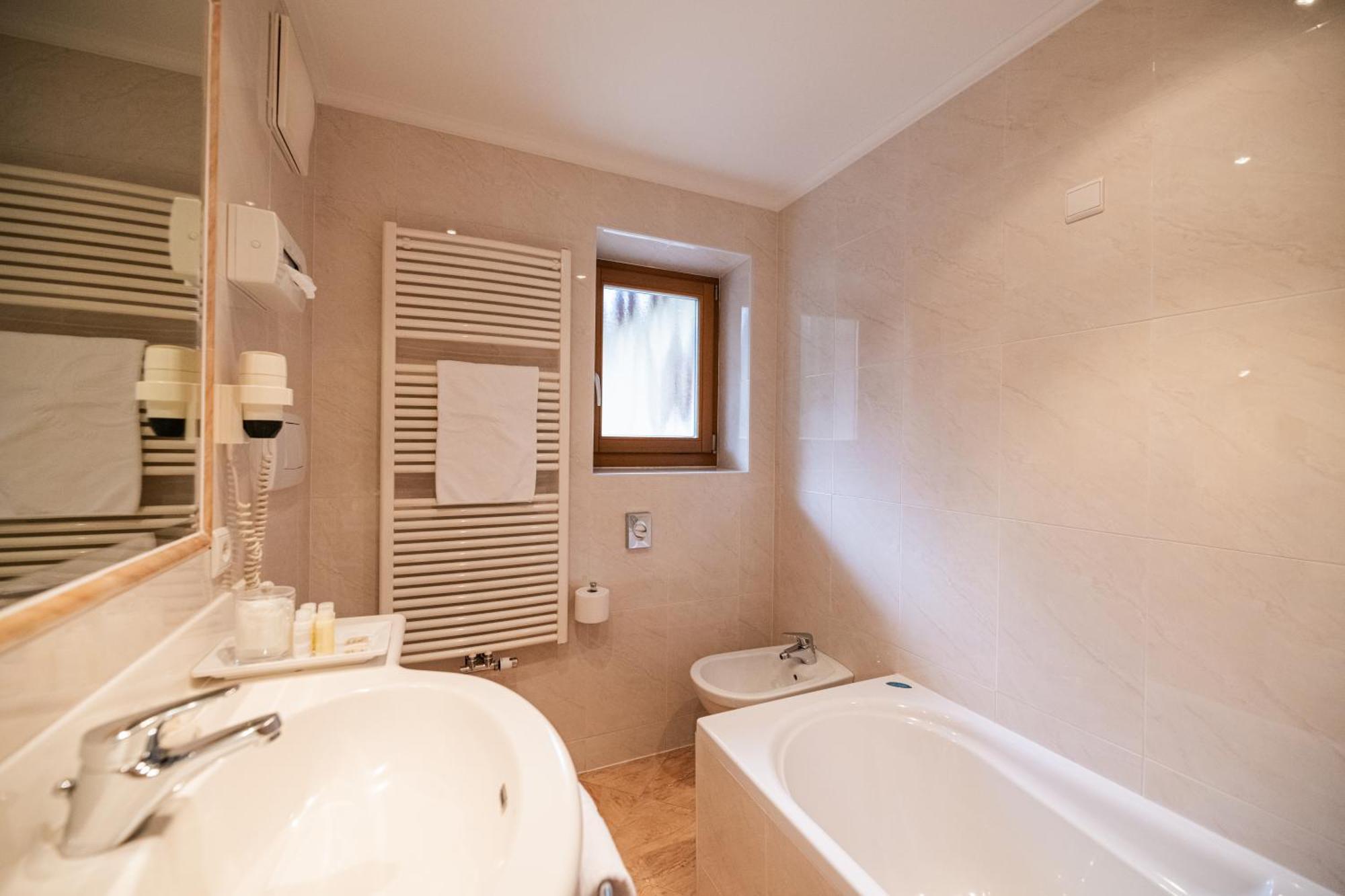 Hotel Lanerhof Active/Spa/Balance Sankt Lorenzen Zimmer foto